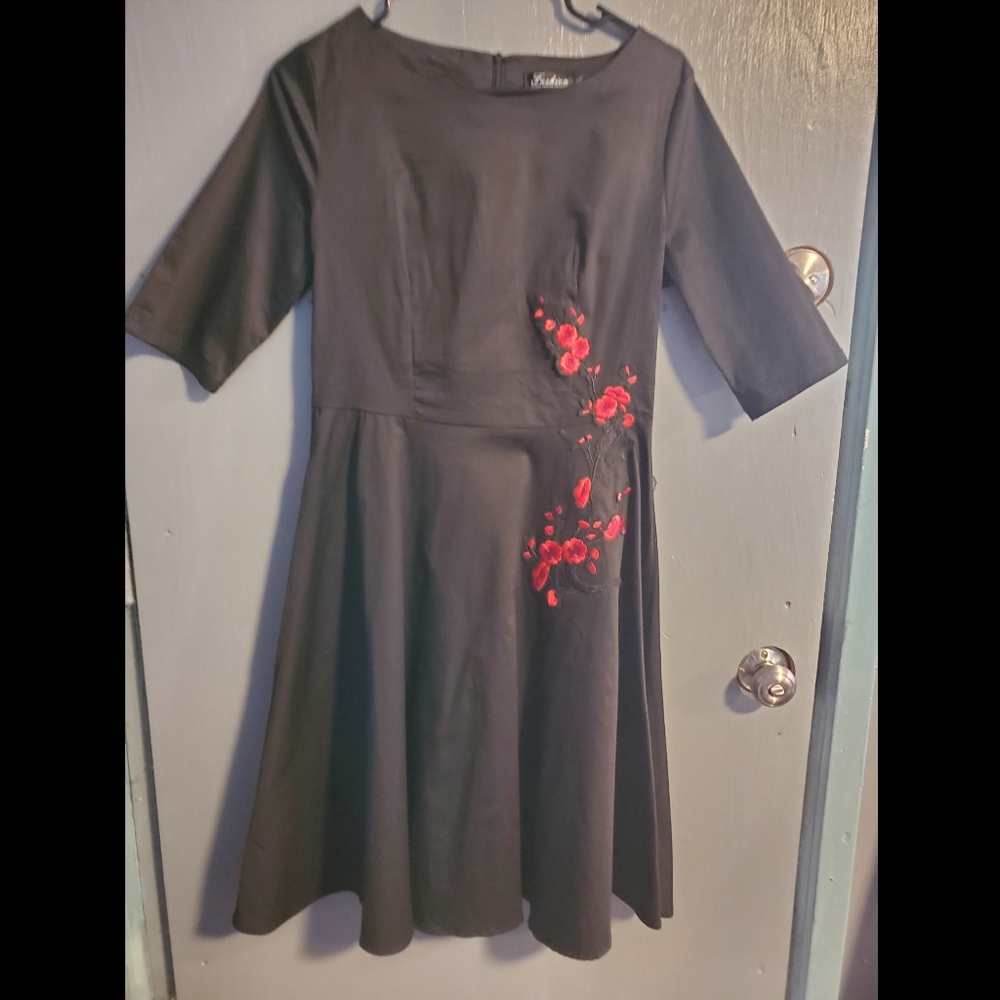 🖖2for$25🖖Black/Red Floral Vintage Inspired Dress